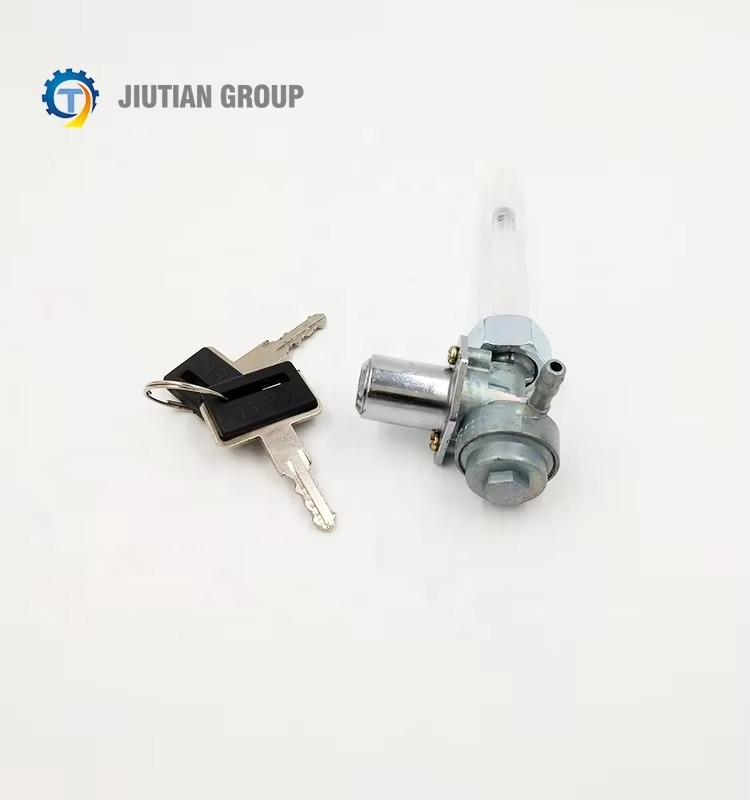 01 Fuel Tank Petrol Cork with 02 Key | Fuel Tank Lock For Honda 70 & 125 and China Motorcycles - Without Box
