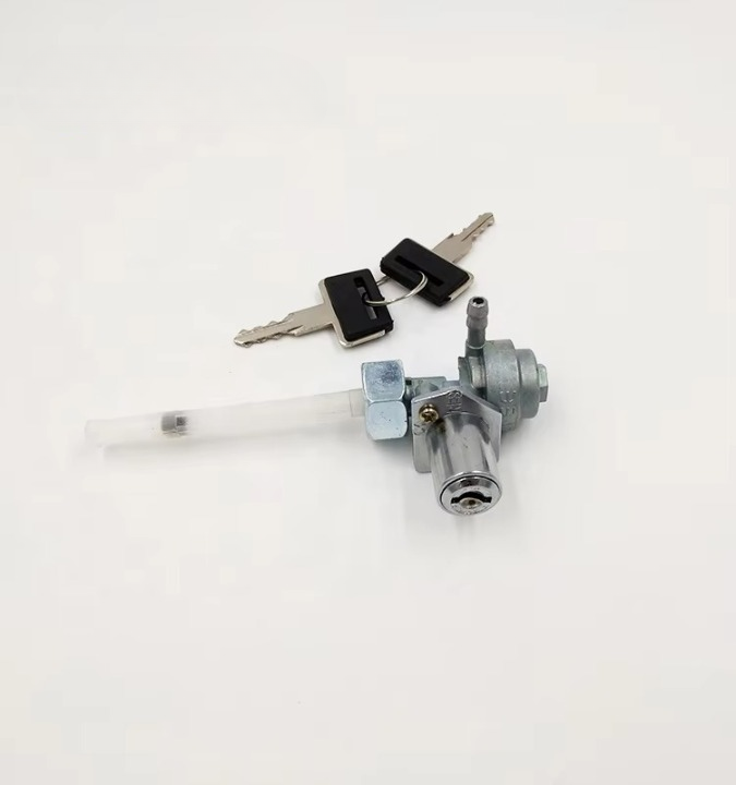 01 Fuel Tank Petrol Cork with 02 Key | Fuel Tank Lock For Honda 70 & 125 and China Motorcycles - Without Box